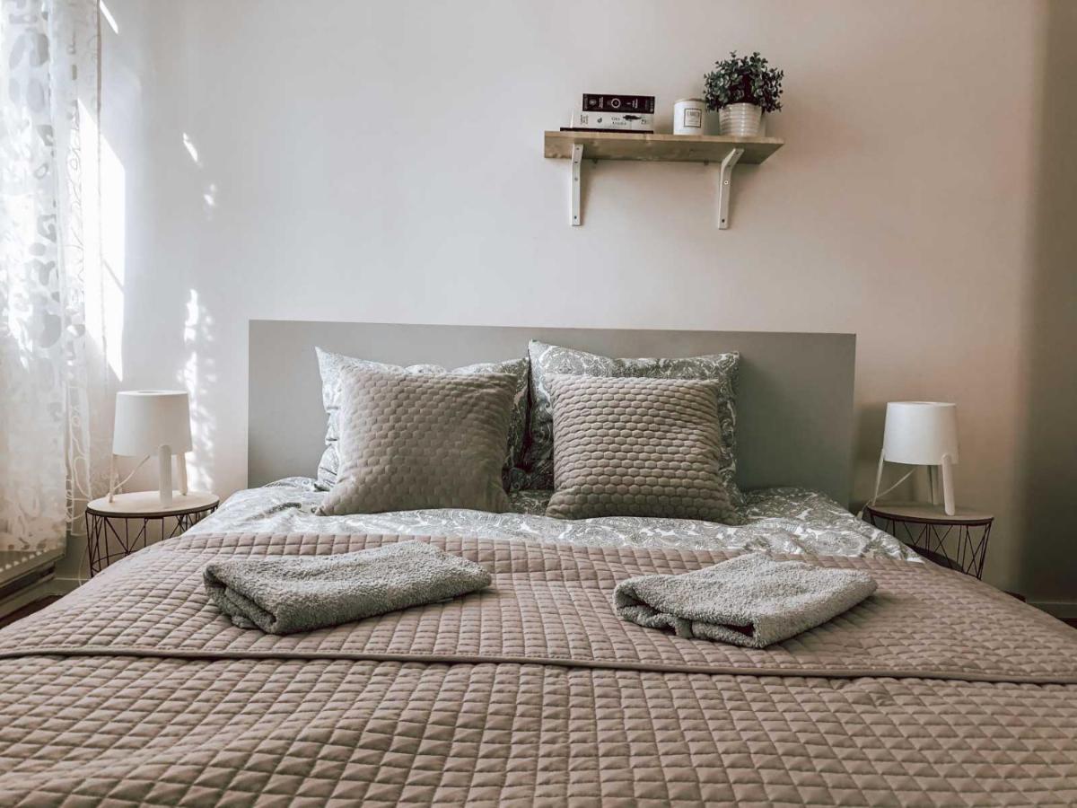 Bankowa 8 Guest Rooms Zielona Góra Eksteriør bilde